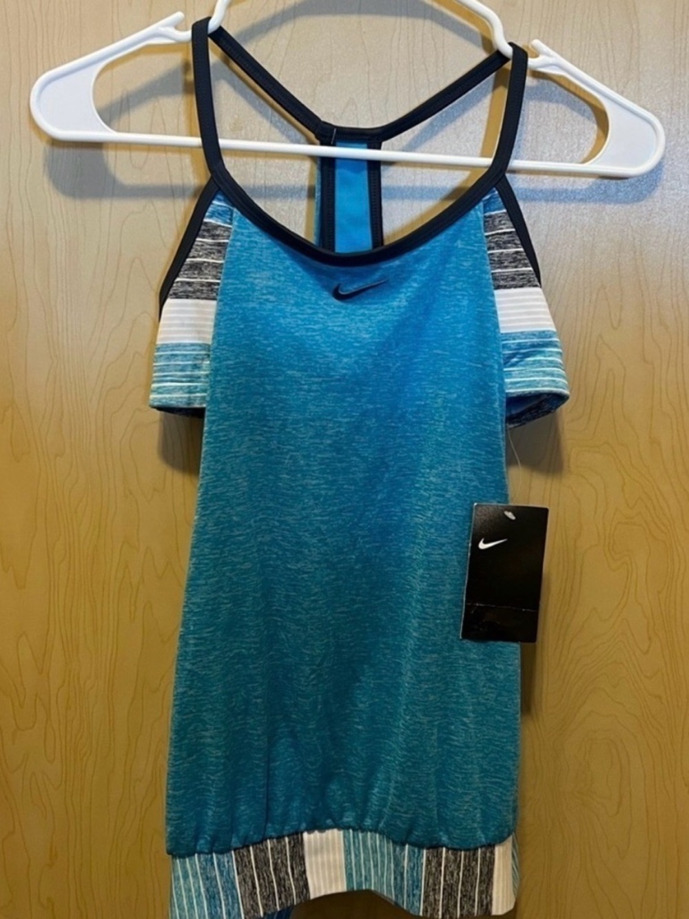 NWT - STYLISH - Nike Teal Blue Heather Racerback Tank with Striped Trim - NWT